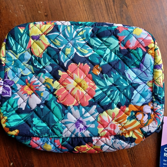 Vera Bradley Cord Organizer in Happy Blooms, NWT - Picture 2 of 3